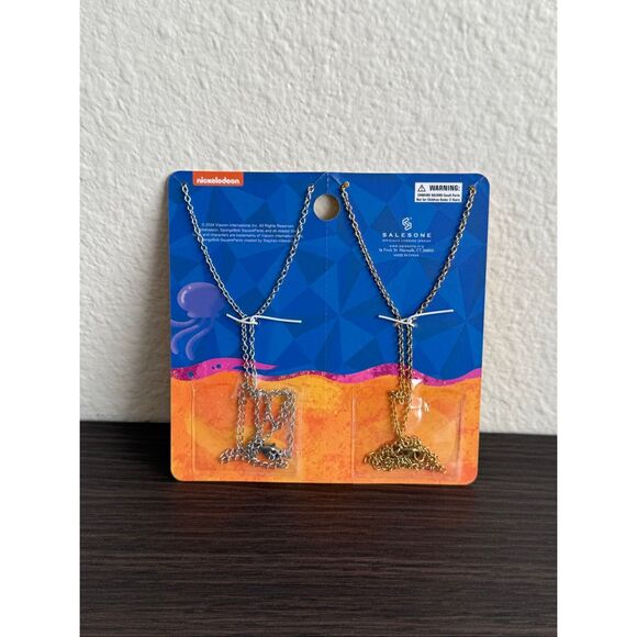 SpongeBob SquarePants Krusty Krab & Chum Bucket Necklace Set - Picture 2 of 2